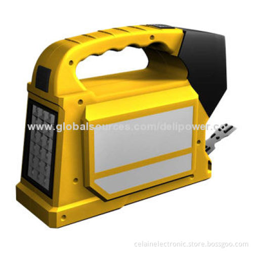Auto-emergency Start Motive Power Battery with Four High-performance 4,400mAh LiFwP04 CellsNew